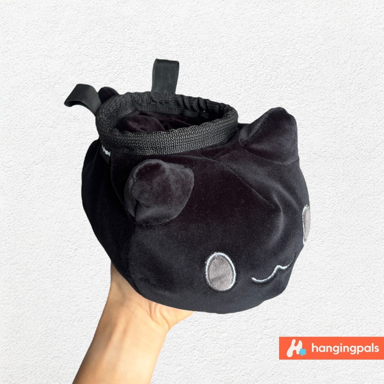 Kuro Neko chalk bag